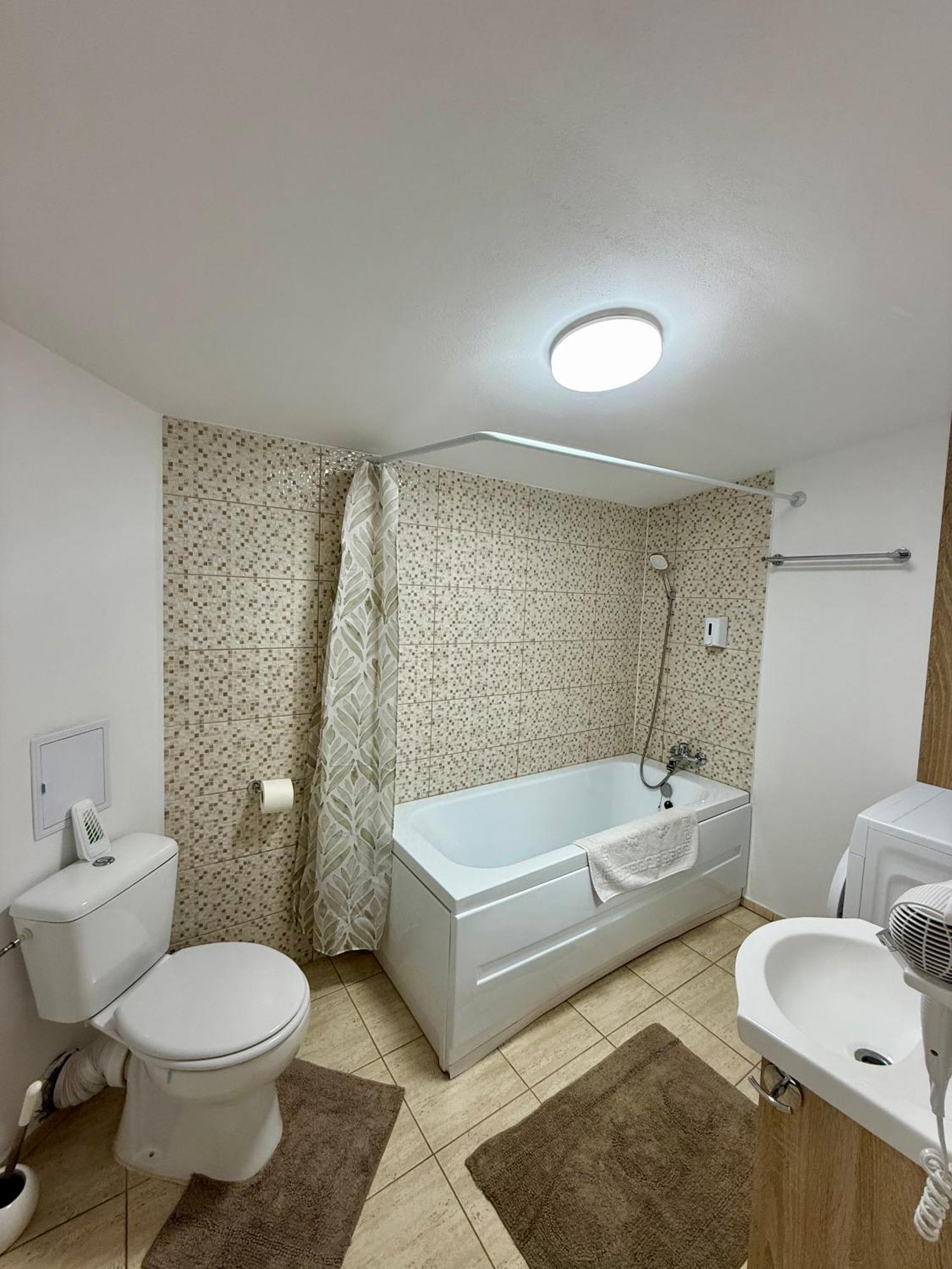 Jokai Apartments Nr7, Code Entry Sfântu-Gheorghe Exteriér fotografie